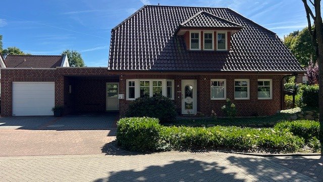 Gepflegt - Charmant - Stilvoll! Ideales Einfamilienhaus in Altenlingen!